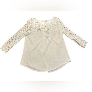 Sundance White Lace 3/4 Length Sleeve Tee